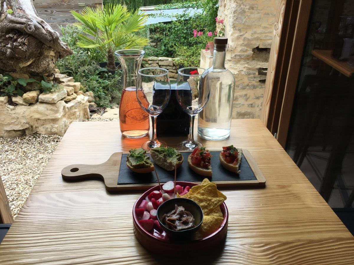Au Cheval Bleu Bed and Breakfast Fontenay-près-Vézelay Εξωτερικό φωτογραφία