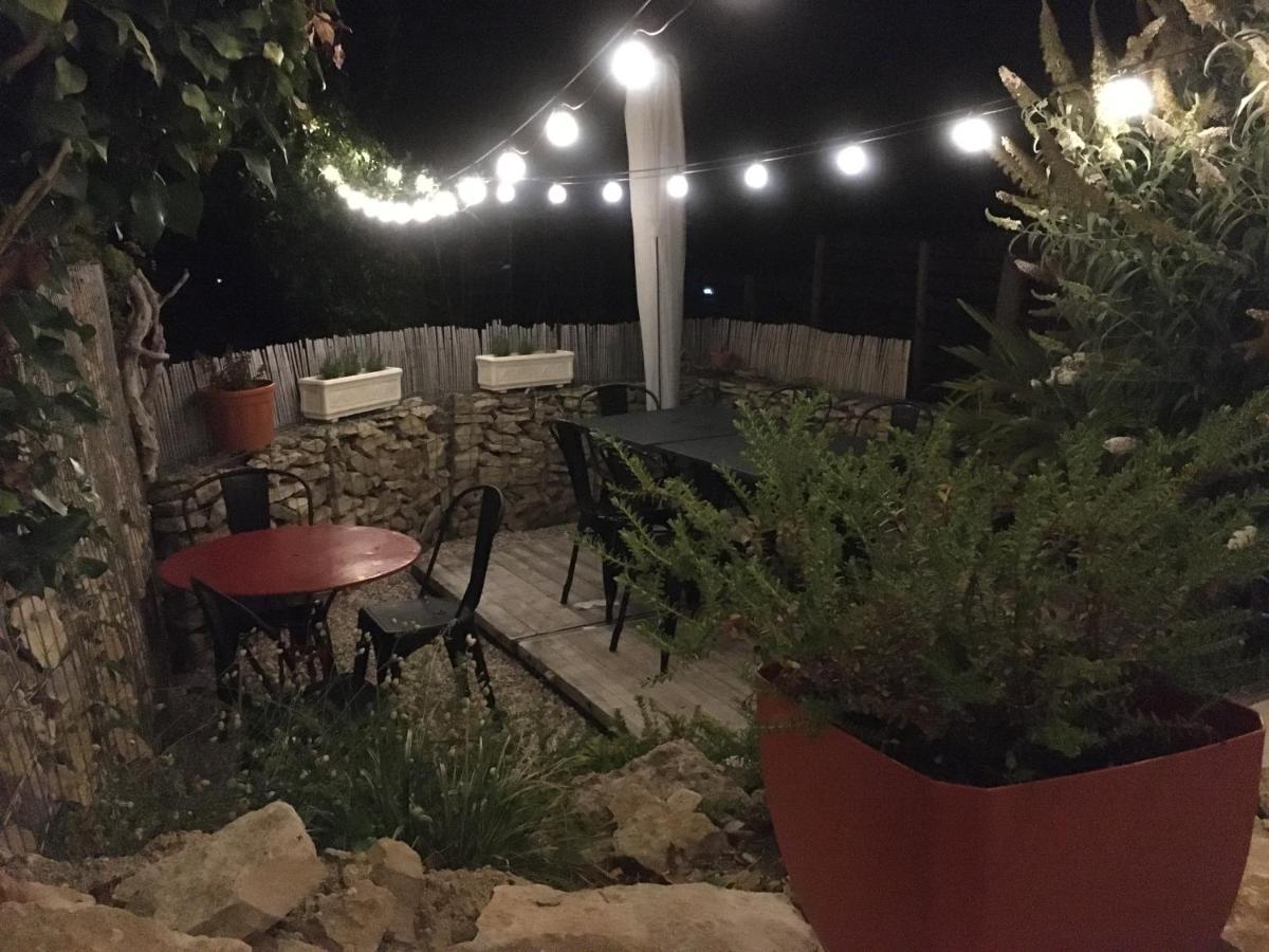 Au Cheval Bleu Bed and Breakfast Fontenay-près-Vézelay Εξωτερικό φωτογραφία