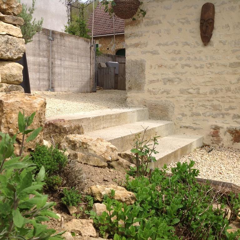 Au Cheval Bleu Bed and Breakfast Fontenay-près-Vézelay Εξωτερικό φωτογραφία
